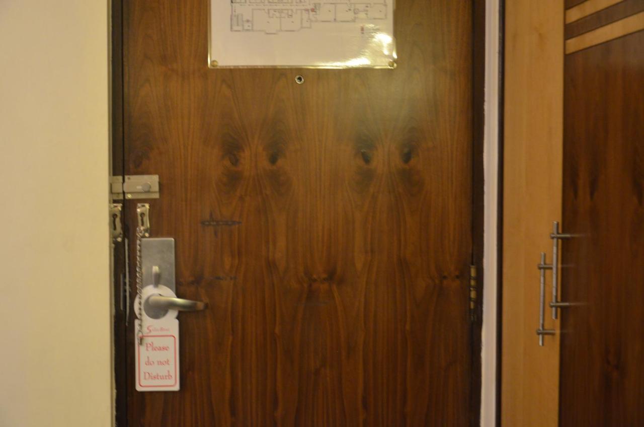 Hotel Silicrest Bengaluru Zewnętrze zdjęcie